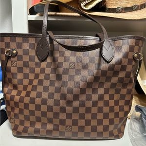 Loui Vuitton Neverfull MM.